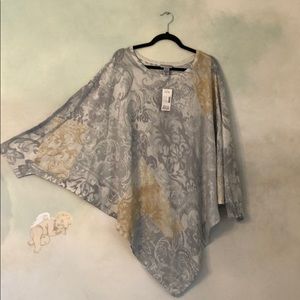 silver and gold woven (knit) loose top brand new